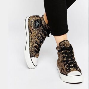 High-Top Women's Sneakers in Metallic Gold
